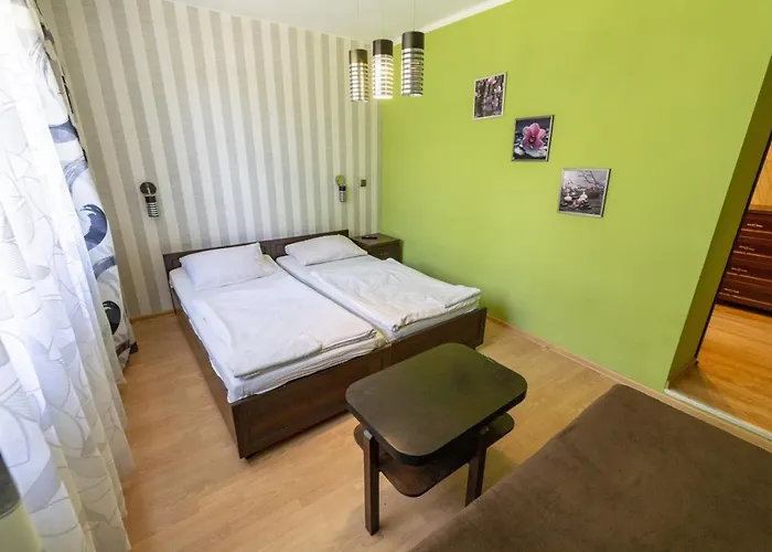 Petrus Quarto em Acomodações Particulares